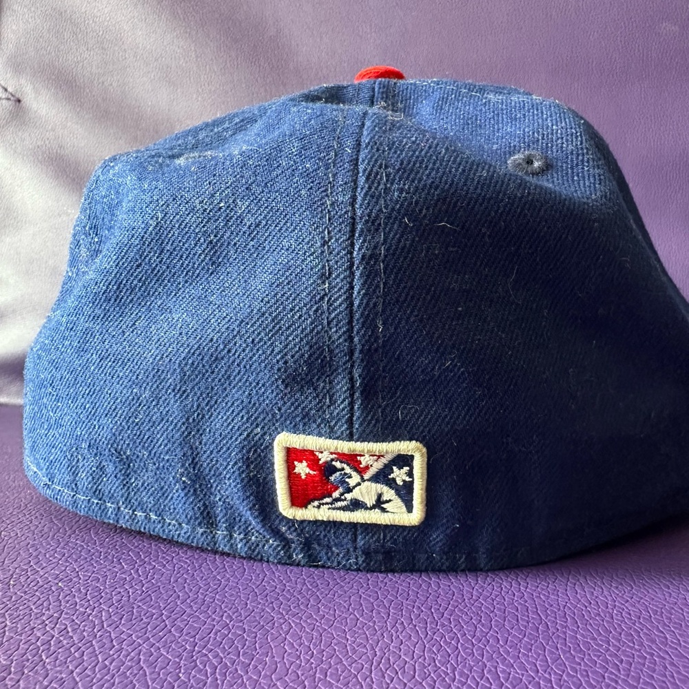 Chattanooga Lookouts Cincinnati Red Minor League Blue and Red Cap size 7 - Picture 2 of 3
